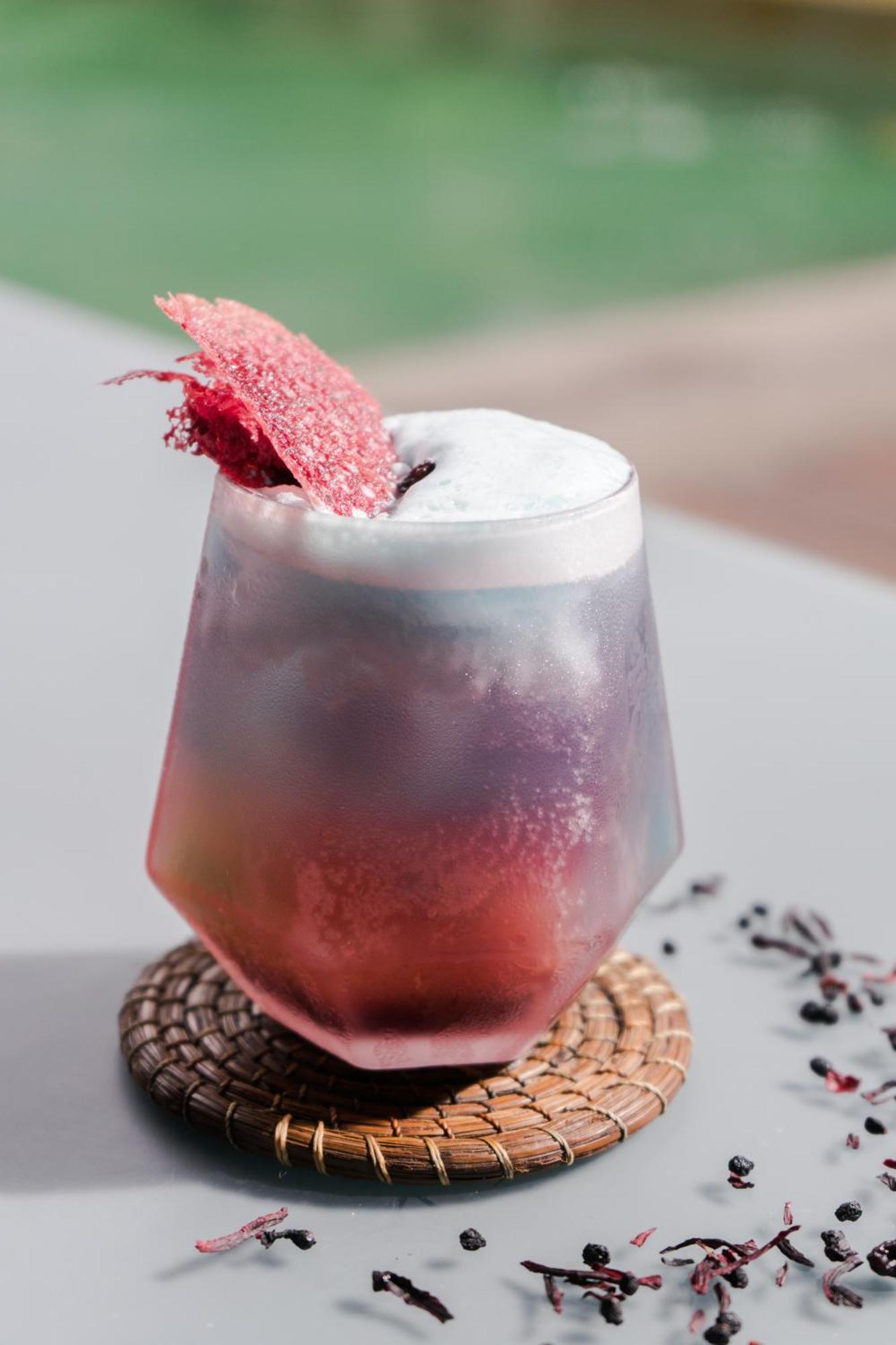 Hotel Makaabá Eco-Boutique Bacalar Exterior foto A purple rain cocktail